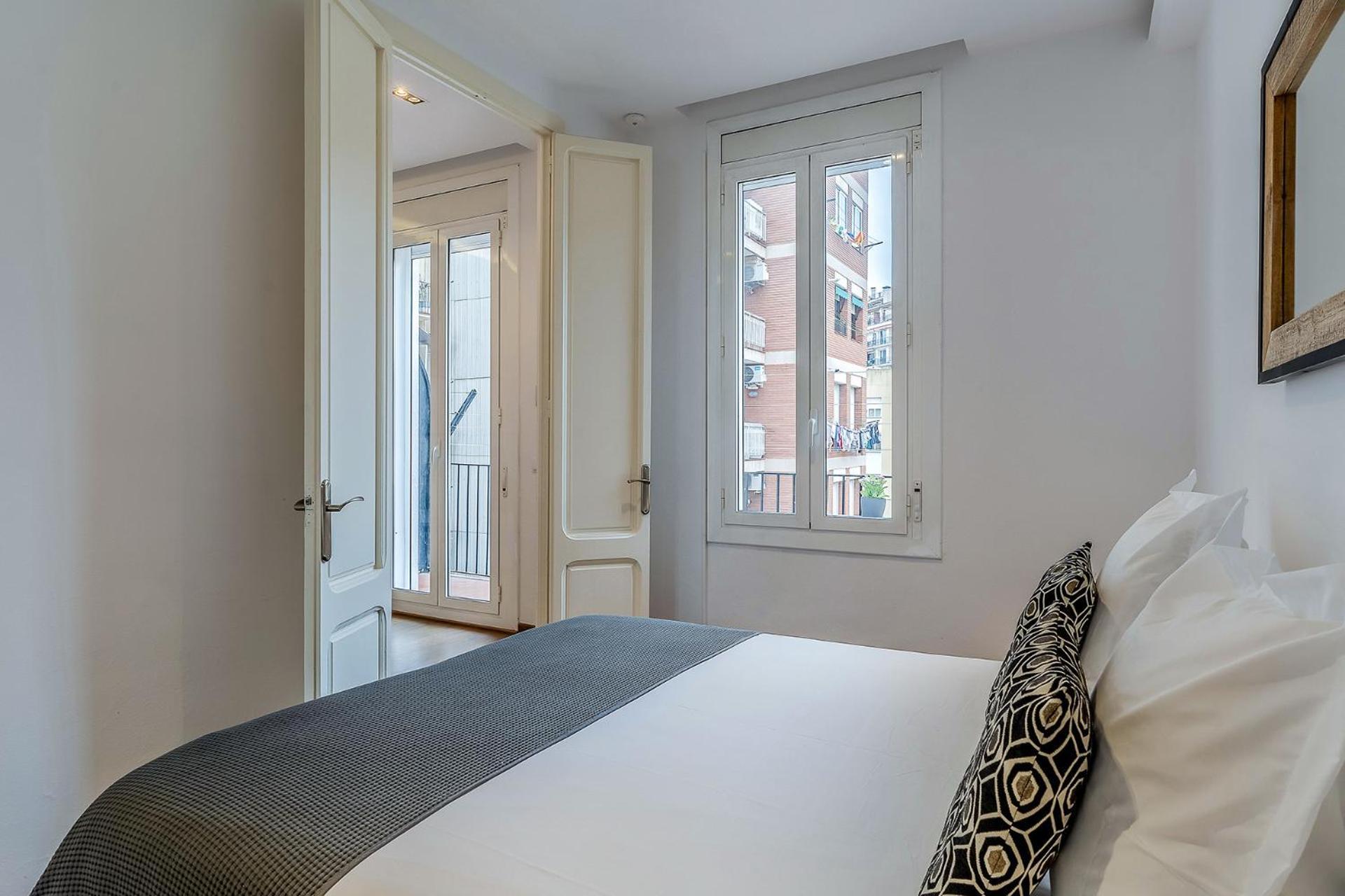 Ab Eixample Calabria Apartament